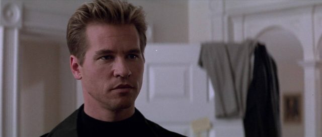 Le Saint. 13 Val Kilmer et Elisabeth Shue dans Le Saint 1997