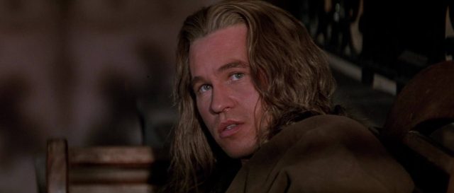 Le Saint. 16 Val Kilmer et Elisabeth Shue dans Le Saint 1997