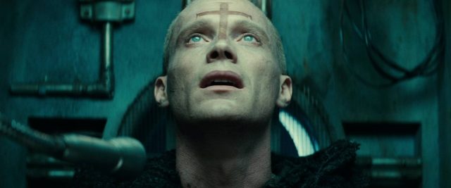 Priest. 29 Paul Bettany Cam Gigandet et Maggie Q dans Priest 2011