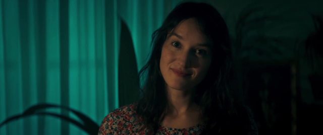 Sauver ou périr. 12 Pierre Niney et Anaïs Demoustier dans Sauver ou périr 2018