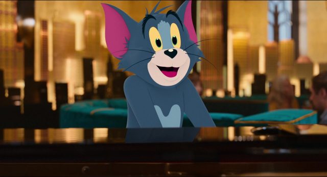 Tom & Jerry. 23 Chloë Grace Moretz et Michael Peña dans Tom et Jerry 2021
