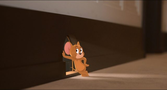 Tom & Jerry. 38 Chloë Grace Moretz et Michael Peña dans Tom et Jerry 2021