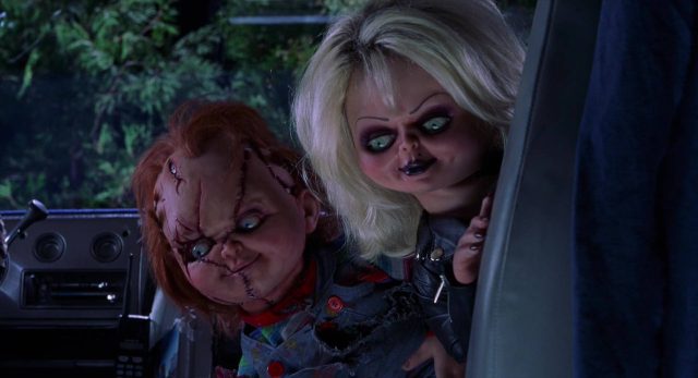 La fiancée de Chucky. 13 Jennifer Tilly Katherine Heigl et Nick Stabile dans La fiancée de Chucky Bride 1998