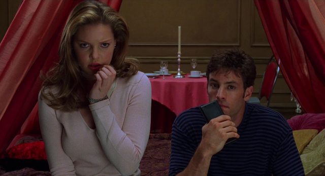 La fiancée de Chucky. 16 Jennifer Tilly Katherine Heigl et Nick Stabile dans La fiancée de Chucky Bride 1998