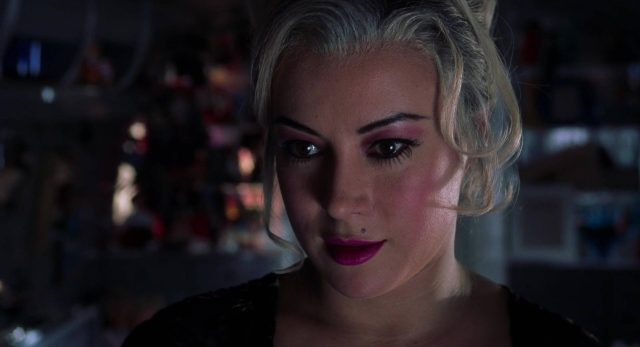 La fiancée de Chucky. 18 Jennifer Tilly Katherine Heigl et Nick Stabile dans La fiancée de Chucky Bride 1998
