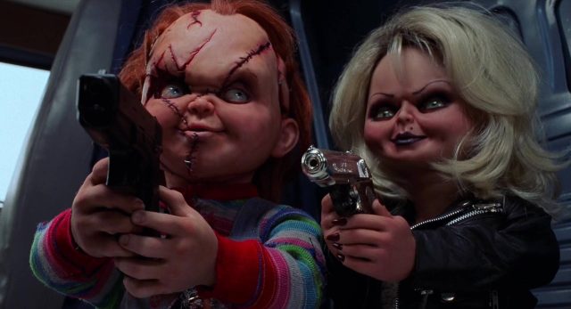 La fiancée de Chucky. 19 Jennifer Tilly Katherine Heigl et Nick Stabile dans La fiancée de Chucky Bride 1998